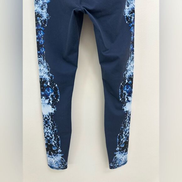 Alo Yoga Crystal Airbrush Leggings M - Picture 7 of 8